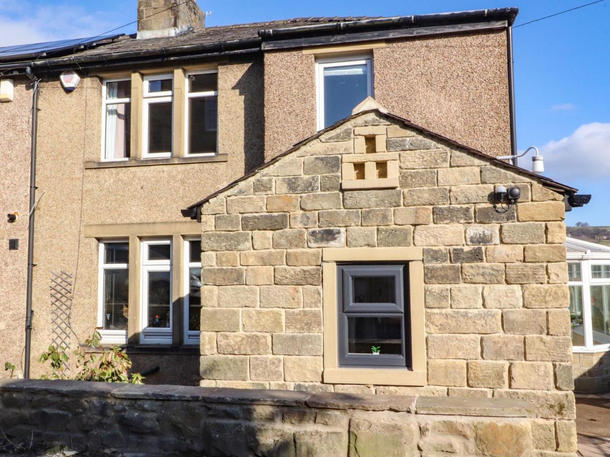 Villa Farnhill View à Keighley Extérieur photo